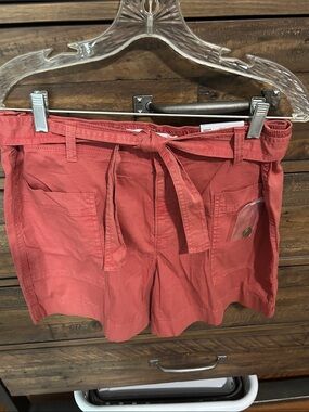 Sonoma Casual Tie-Waist Brick Utility Mid Rise Mid thigh Shorts.